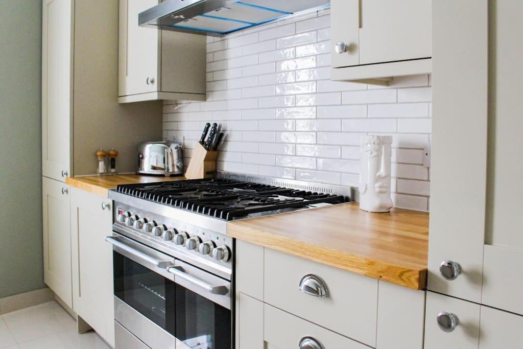 Seafront Apartment With Stunning Views Cleethorpes Esterno foto